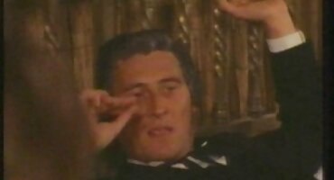 sex gay manga Cô phim sex đồng tính nữ ấy masturbates cô ấy âm đạo với máy rung.