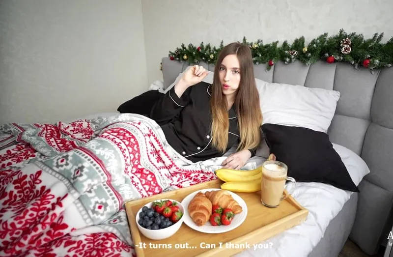 sex apk,hobby sex,sex korean 18 Bữa sáng giáng sinh cho chị kế ăn chuối